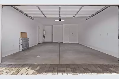 20274 W Monterey Way, Buckeye, AZ 85396 - Photo 30