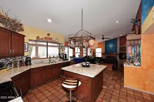 14605 S 35th Pl, Phoenix, AZ 85044 - Photo 12