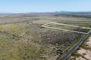 2706 S Sunland Gin Rd, Eloy, AZ 85131 - Photo 1