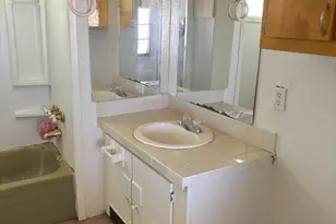 4927 S Cypress Pl, Sierra Vista, AZ 85650 - Photo 8