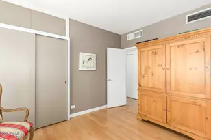 2201 N Central Ave, Phoenix, AZ 85004 - Photo 16