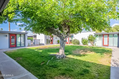 4206 N 38th Street #1, Phoenix, AZ 85018 - Photo 14