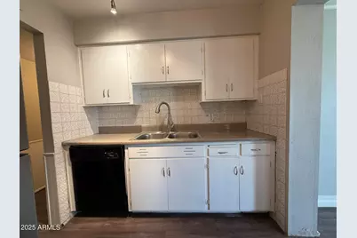 1723 W Cheryl Drive, Phoenix, AZ 85021 - Photo 2