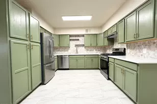 1136 Meadows Dr, Sierra Vista, AZ 85635 - Photo 8