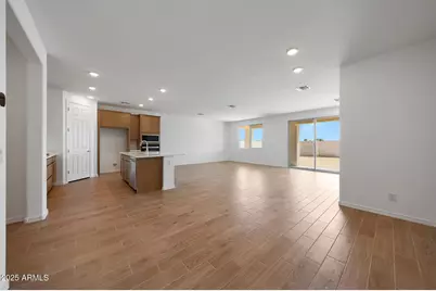 823 W Riparian Drive, San Tan Valley, AZ 85140 - Photo 6