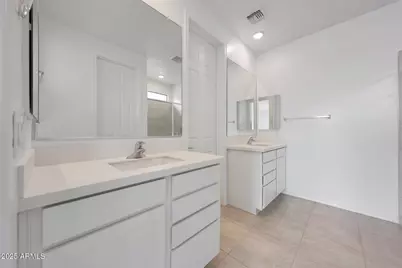 793 W Riparian Drive, San Tan Valley, AZ 85140 - Photo 12