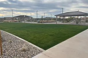 15787 W Mariposa Grande St, Surprise, AZ 85387 - Photo 30