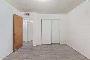 8033 N 56th Ave, Glendale, AZ 85302 - Photo 12