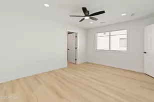 3221 N 37th St, Phoenix, AZ 85018 - Photo 18