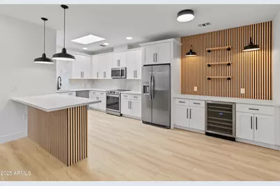 3221 N 37th Street #26, Phoenix, AZ 85018 - Photo 1