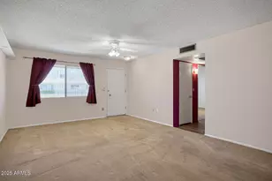 13632 N Silverbell Dr, Sun City, AZ 85351 - Photo 4