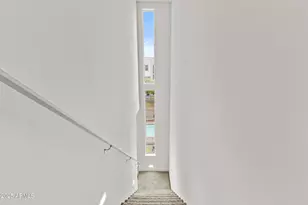 325 E Coronado Rd, Phoenix, AZ 85004 - Photo 10