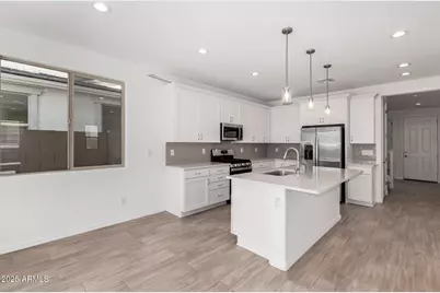 5346 W Las Palmaritas Drive, Glendale, AZ 85302 - Photo 6