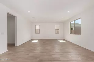 5346 W Las Palmaritas Dr, Glendale, AZ 85302 - Photo 8