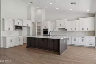 532 E Paint Your Wagon Trail, Phoenix, AZ 85085 - Photo 10