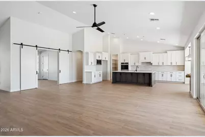 532 E Paint Your Wagon Trail, Phoenix, AZ 85085 - Photo 8