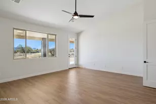 532 E Paint Your Wagon Trail, Phoenix, AZ 85085 - Photo 14