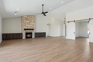 532 E Paint Your Wagon Trail, Phoenix, AZ 85085 - Photo 6