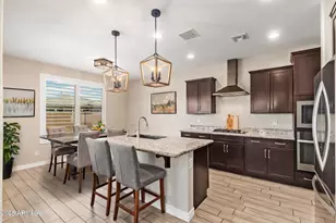 9764 E Radioactive Dr, Mesa, AZ 85212 - Photo 6