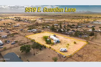 9519 E Guardian Lane, Hereford, AZ 85615 - Photo 2