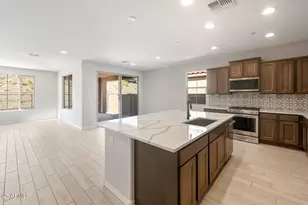 13530 W Copper Leaf Ln, Peoria, AZ 85383 - Photo 8