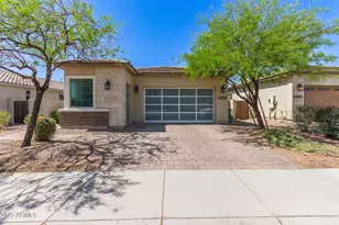 12083 W Peak View Rd, Peoria, AZ 85383 - Photo 2