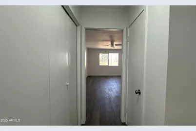 10810 N Fairway Court W, Sun City, AZ 85351 - Photo 8