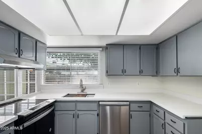 4743 N 26th Lane, Phoenix, AZ 85017 - Photo 10