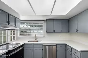 4743 N 26th Ln, Phoenix, AZ 85017 - Photo 10