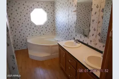 26629 N 206th Avenue, Wittmann, AZ 85361 - Photo 6