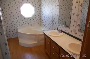 26629 N 206th Ave, Wittmann, AZ 85361 - Photo 6