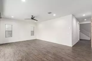 7342 S Debra Dr, Gilbert, AZ 85298 - Photo 10