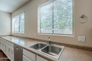 15902 W Hearn Rd, Surprise, AZ 85379 - Photo 36