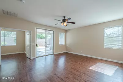 15902 W Hearn Road, Surprise, AZ 85379 - Photo 40