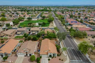 15902 W Hearn Rd, Surprise, AZ 85379 - Photo 4