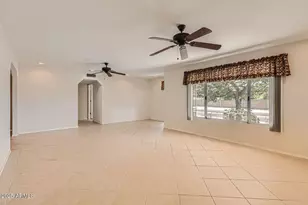 9706 W Granada Dr, Sun City, AZ 85373 - Photo 6