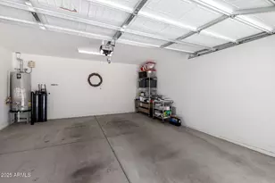 2425 W Bronco Butte Trl, Phoenix, AZ 85085 - Photo 22