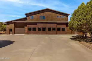2335 Voyager Cir, Overgaard, AZ 85933 - Photo 40