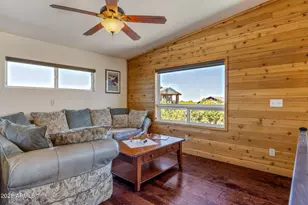 2335 Voyager Cir, Overgaard, AZ 85933 - Photo 18
