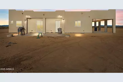 49102 N 530th Avenue, Aguila, AZ 85320 - Photo 8