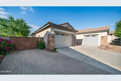 1970 E Yellowstone Place, Chandler, AZ 85249 - Photo 2