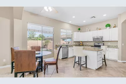 1970 E Yellowstone Place, Chandler, AZ 85249 - Photo 8