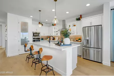 19426 W San Juan Avenue, Litchfield Park, AZ 85340 - Photo 8