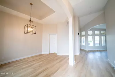 6388 W Donald Drive, Glendale, AZ 85310 - Photo 8