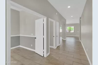 8854 W Augusta Avenue, Glendale, AZ 85305 - Photo 6