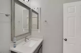 8854 W Augusta Ave, Glendale, AZ 85305 - Photo 16