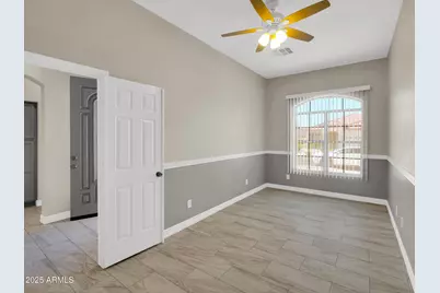 8854 W Augusta Avenue, Glendale, AZ 85305 - Photo 8