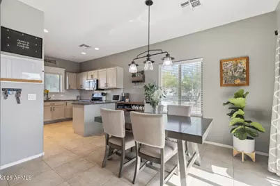 894 S Buena Vista Drive, Apache Junction, AZ 85120 - Photo 8