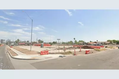 1755 S Central Avenue #15, Phoenix, AZ 85004 - Photo 2