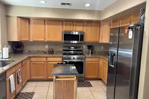 2411 W Lucia Dr, Phoenix, AZ 85085 - Photo 12